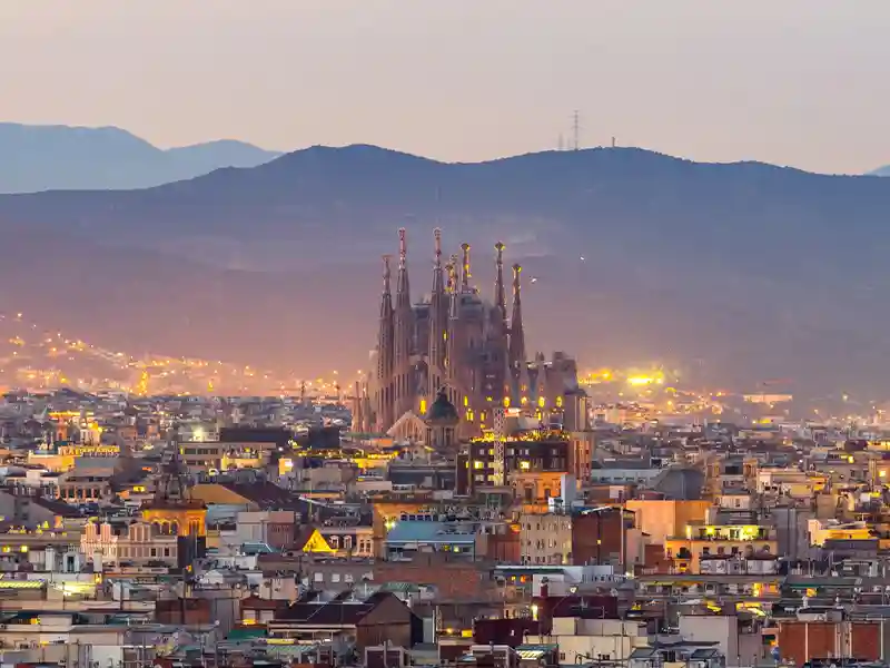 برشلونة